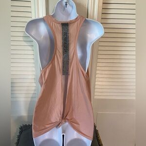 Victoria’s Secrets Sport Top sz L